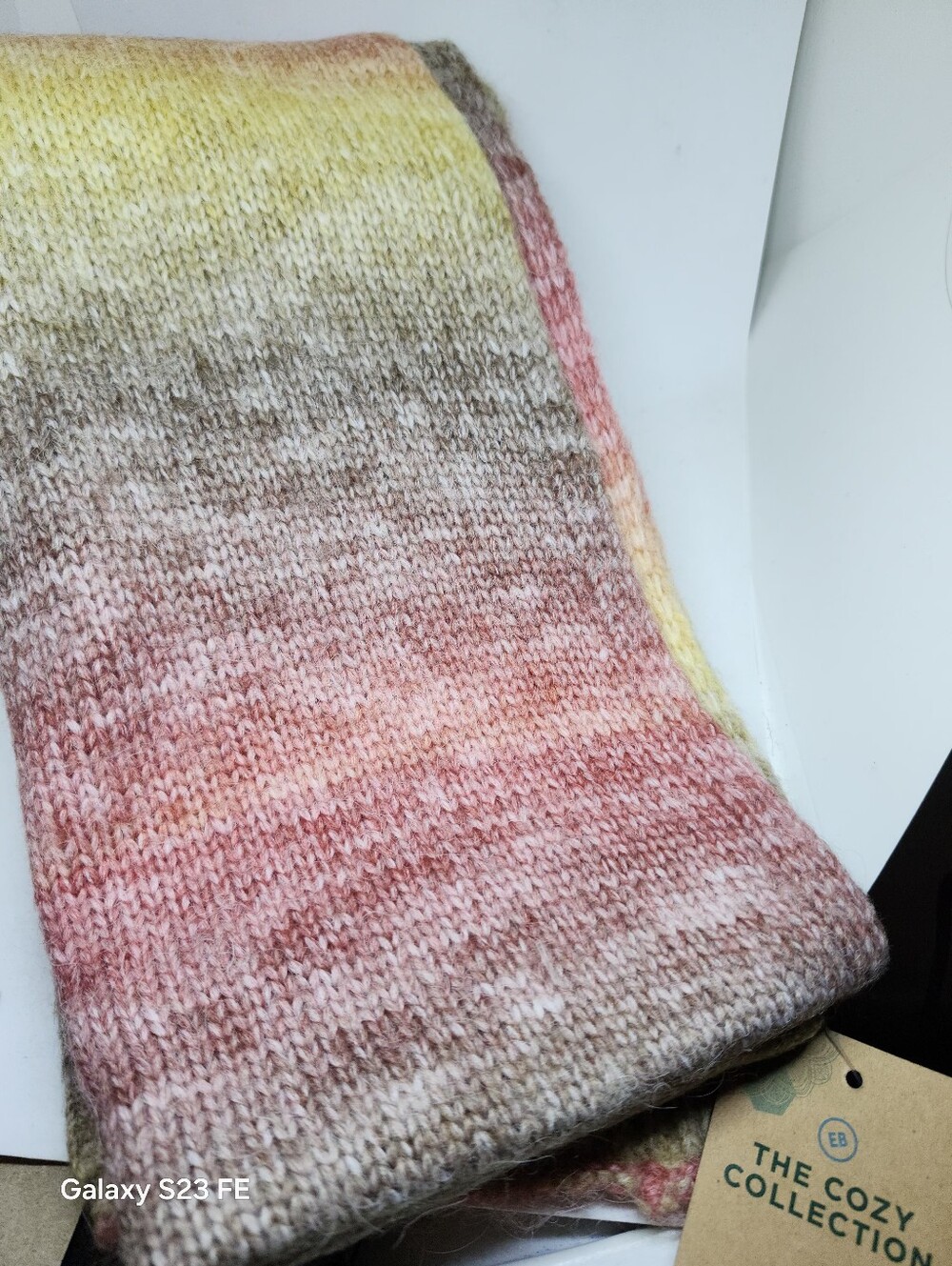 New Womenโs Ombre Knit Sweater Scarf - Pink/Yellow/Brown